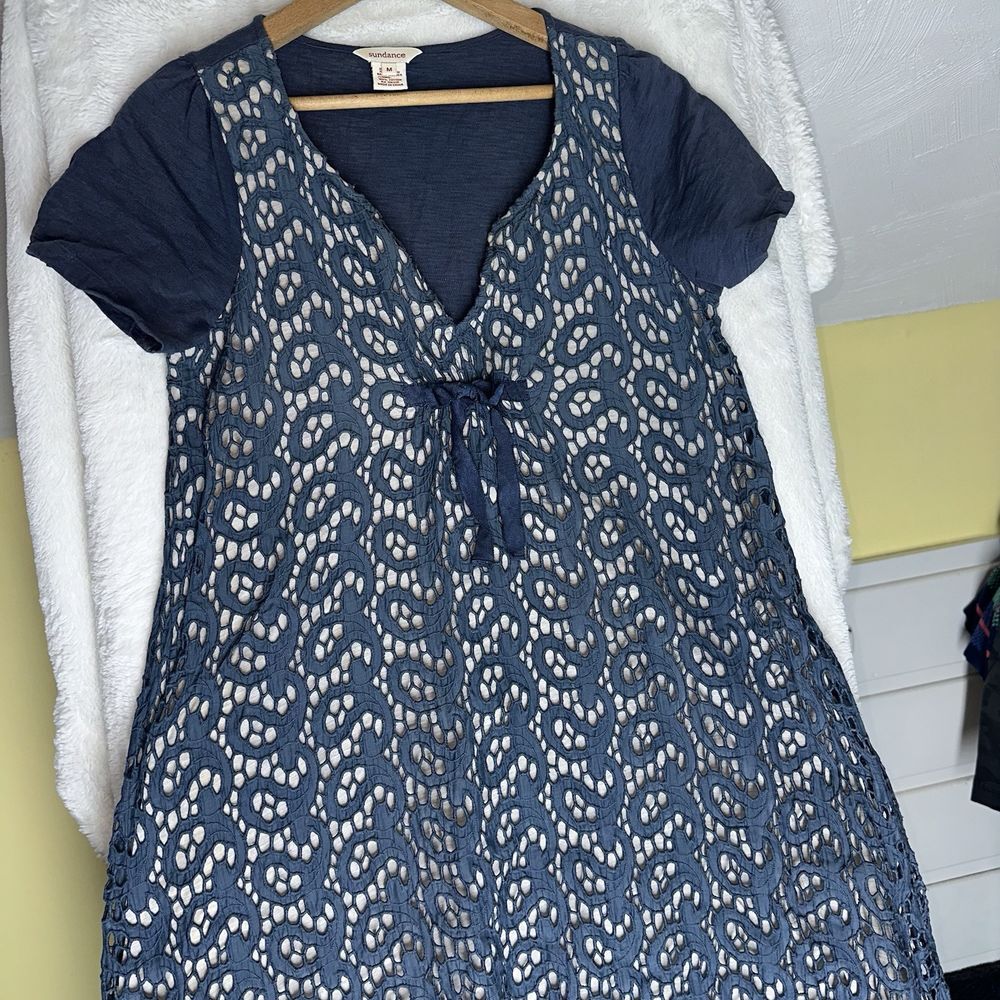 Sundance M Dress Blue Silk Blend‎ Eyelet Cut Short Sleeve V Neck Bow - Picture 2 of 8